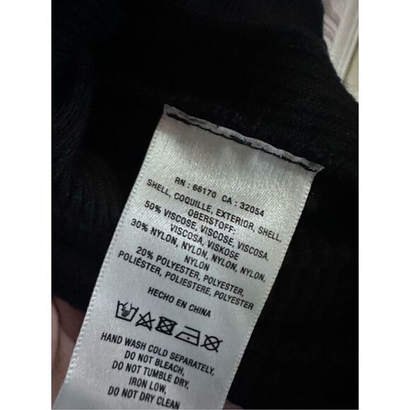 BEAUTIFUL WOMEN Anthropologie- black sleeveless top with ruffles GOOD CONDITION - Picture 7 of 8